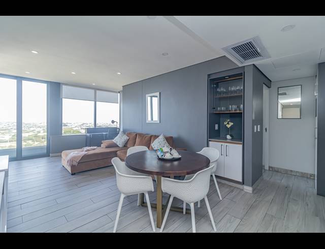 2 BEDROOM APARTMENT FOR SALE IN UMHLANGA RIDGE